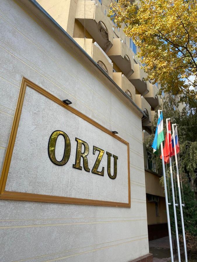 Orzu Hotel Namangan Exterior photo